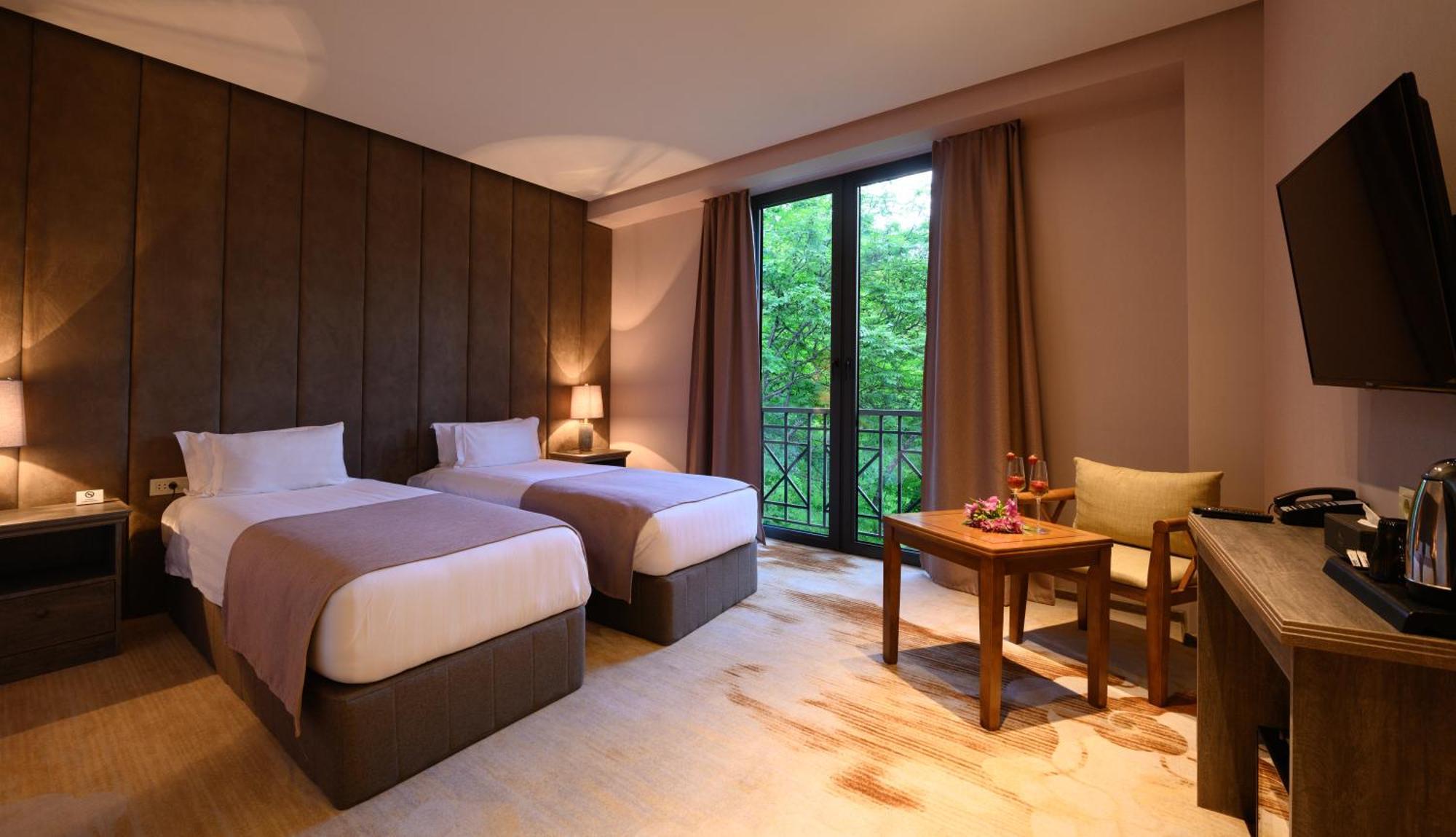 Hotel Aurora Resort, 4*