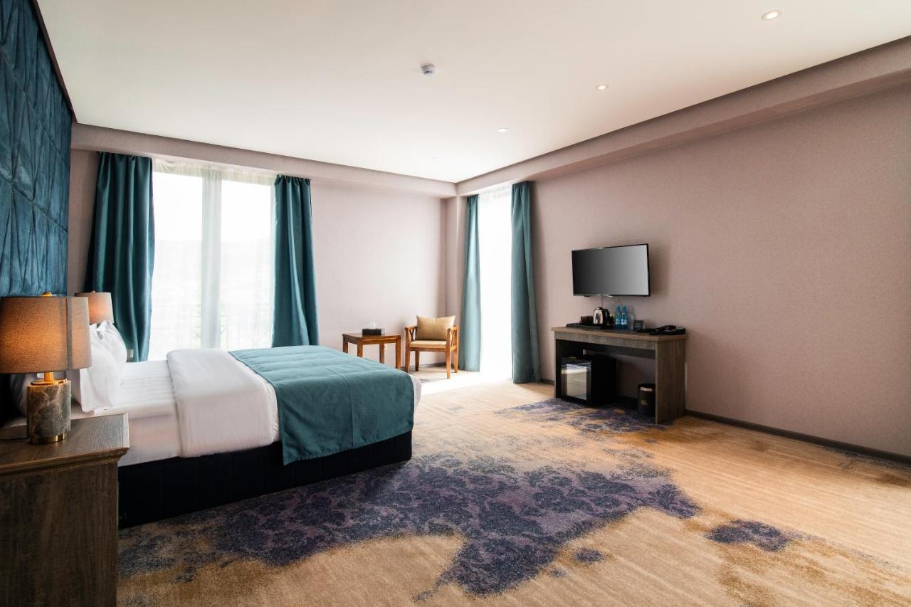 فندق Aurora Resort, 4*