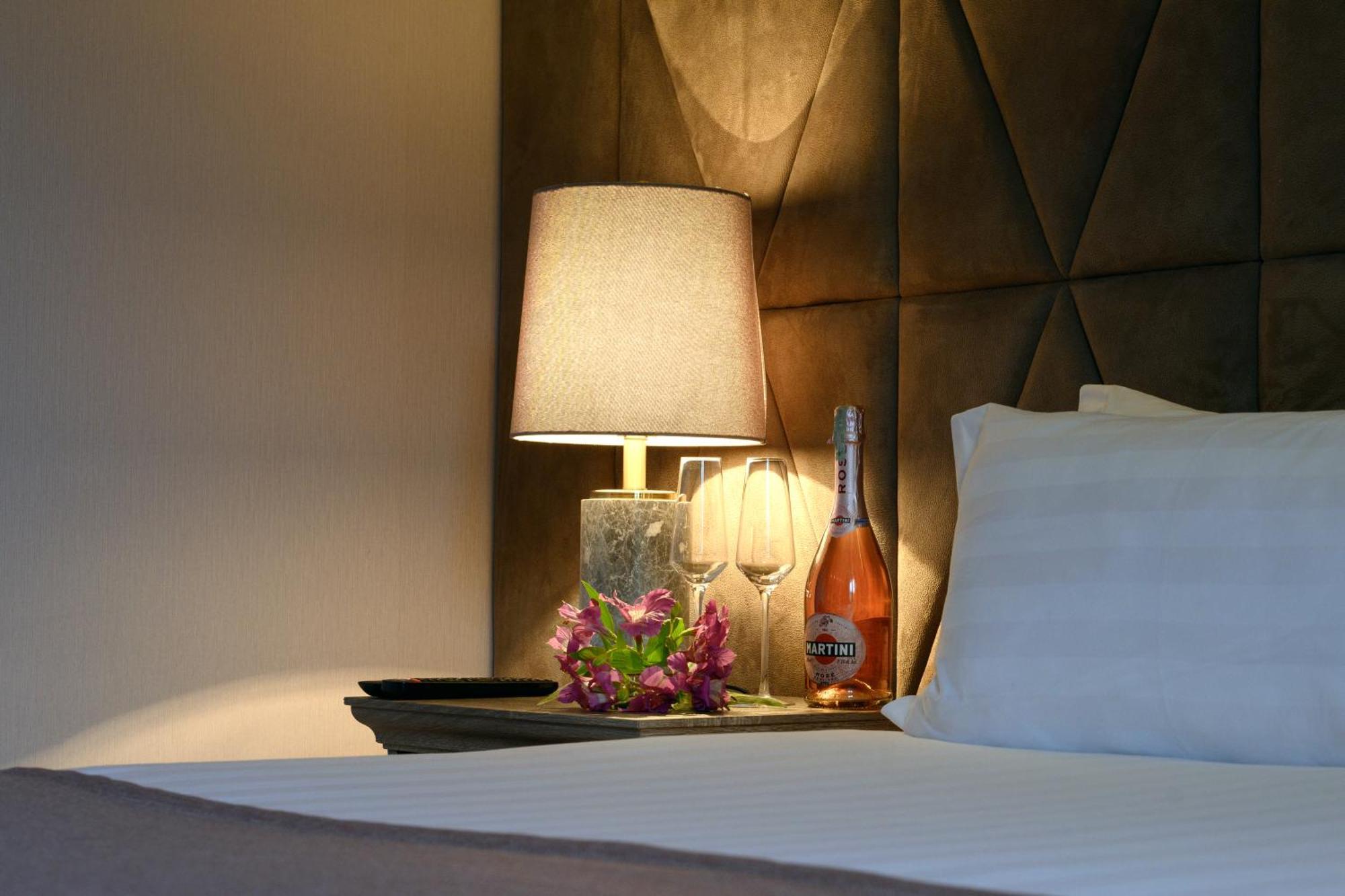 Aurora Resort, تساجكادزور